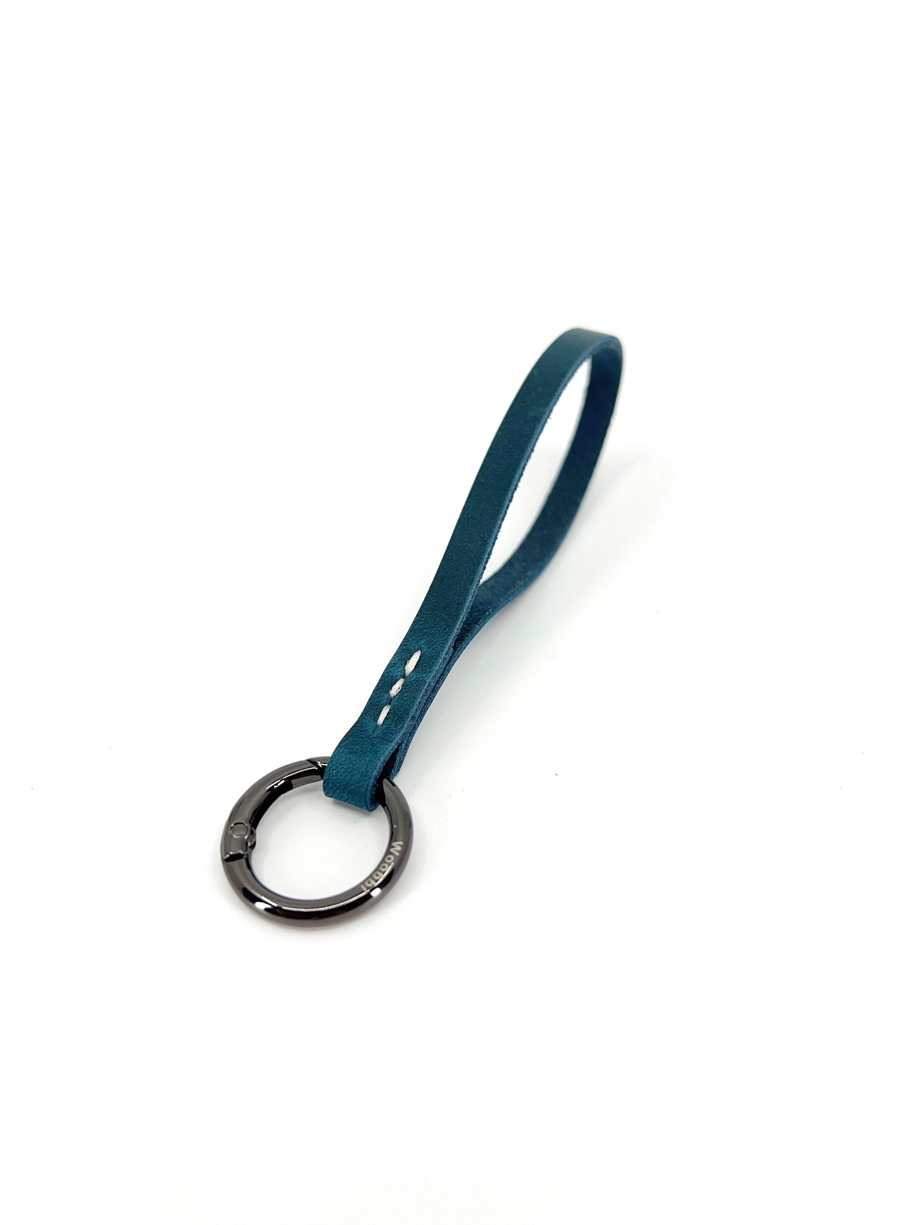 Matte Finish Loop Key Holder in Cowhide
