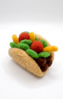 Needle felted beef taco magnet made from natural wool, 5 cm kitchen fridge decor